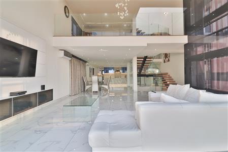 False - House for sale in Umhlanga, KwaZulu Natal - M124377