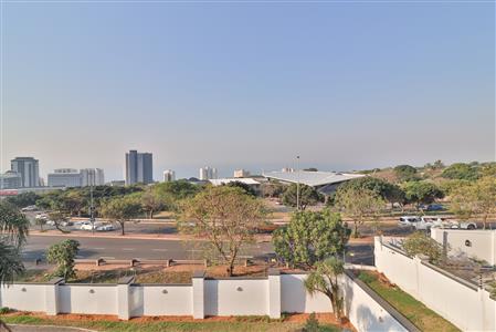 False - House for sale in Umhlanga, KwaZulu Natal - M124377