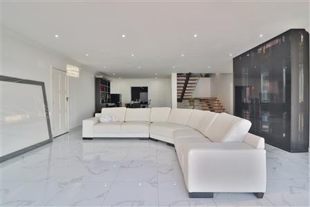 False - House for sale in Umhlanga, KwaZulu Natal - M124377