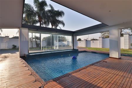 False - House for sale in Umhlanga, KwaZulu Natal - M124377