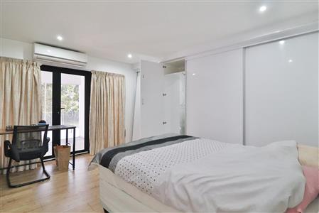 False - House for sale in Umhlanga, KwaZulu Natal - M124377