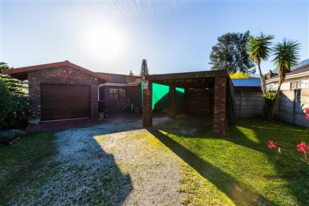 3 Bedroom Family Home - M124437