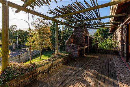 3 Bedroom Family Home - M124437