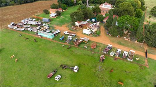 False - Farm for sale in Hekpoort, Krugersdorp - M124448