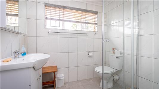 False - Farm for sale in Hekpoort, Krugersdorp - M124448
