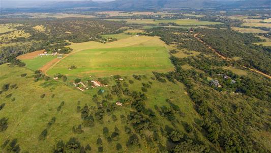 False - Farm for sale in Hekpoort, Krugersdorp - M124448