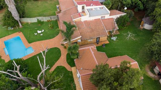 False - Farm for sale in Hekpoort, Krugersdorp - M124448