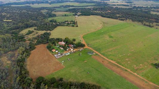 False - Farm for sale in Hekpoort, Krugersdorp - M124448