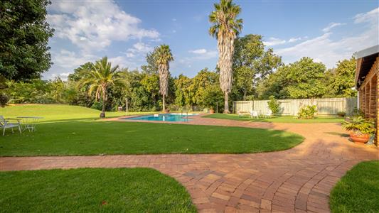 False - Farm for sale in Hekpoort, Krugersdorp - M124448