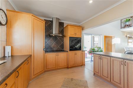 False - House For Sale in Country Club, Langebaan, Western Cape - M124470