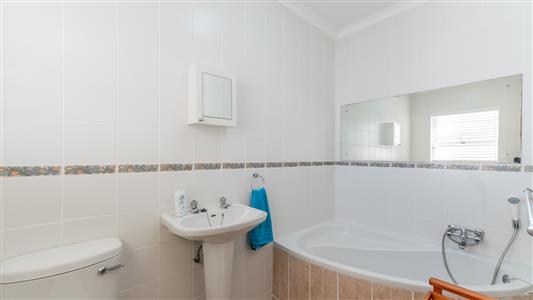 False - House For Sale in Country Club, Langebaan, Western Cape - M124470