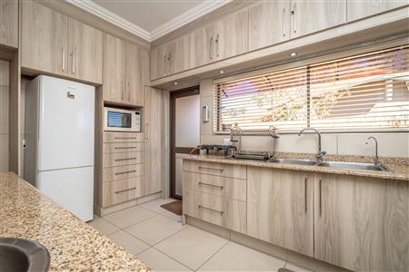 False - Townhouse For Sale in Jordaan Park, Heidelberg, Gauteng - M124502
