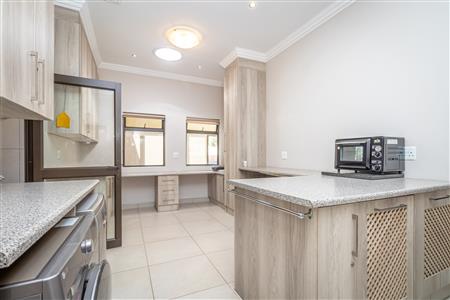 False - Townhouse For Sale in Jordaan Park, Heidelberg, Gauteng - M124502