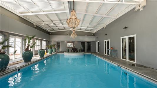 False - Guesthouse For Sale in Paradyskloof, Stellenbosch, Western Cape - M124546