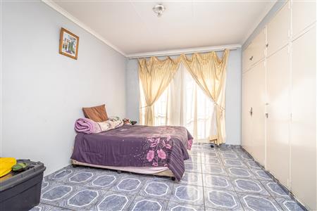False - House For Sale in Witpoortjie, Roodepoort, Gauteng - M124608