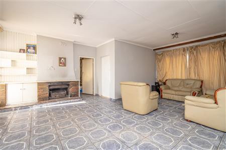 False - House For Sale in Witpoortjie, Roodepoort, Gauteng - M124608