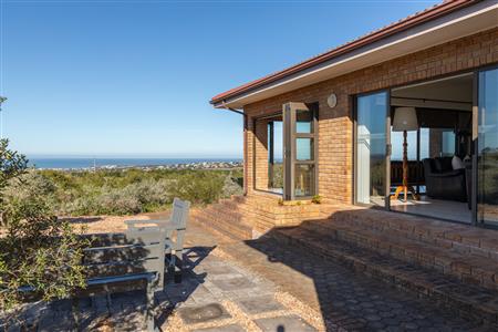 False - House For Sale in Stilbaai Wes, Stilbaai, Western Cape - M124640