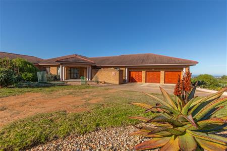 False - House For Sale in Stilbaai Wes, Stilbaai, Western Cape - M124640