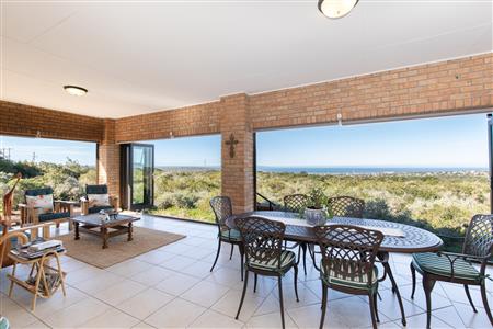False - House For Sale in Stilbaai Wes, Stilbaai, Western Cape - M124640