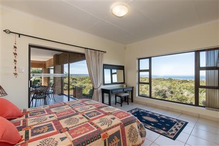 False - House For Sale in Stilbaai Wes, Stilbaai, Western Cape - M124640
