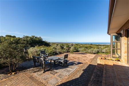 False - House For Sale in Stilbaai Wes, Stilbaai, Western Cape - M124640