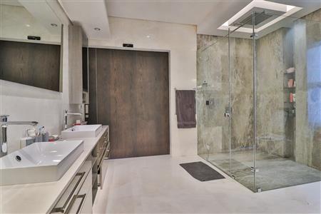 False - House For Sale in La Lucia, Umhlanga, KwaZulu Natal - M124644