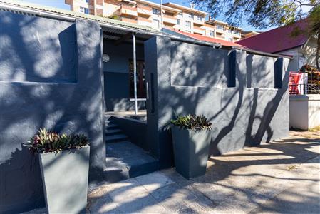 False - Office For Sale in Southernwood, East London, Eastern Cape - M124668