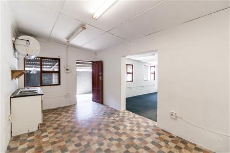 False - Office For Sale in Southernwood, East London, Eastern Cape - M124668
