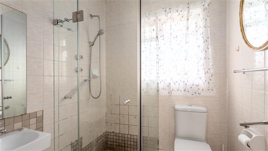 False - Townhouse For Sale in Onder Papegaaiberg, Stellenbosch, Western Cape - M124688