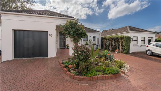False - Townhouse For Sale in Onder Papegaaiberg, Stellenbosch, Western Cape - M124688