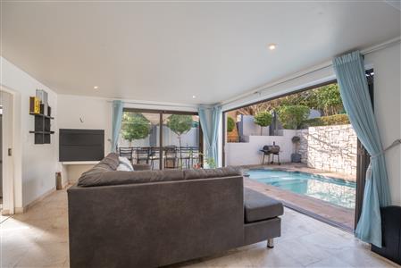False - House for sale in Olive Grove, Somerset West - M124689