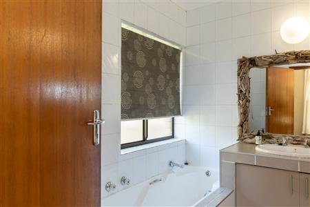 False - House sold in Bowtie, Plettenberg Bay - M124698