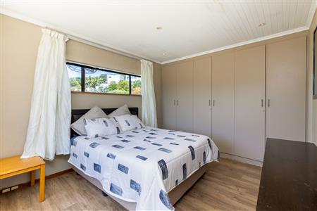 False - House sold in Bowtie, Plettenberg Bay - M124698