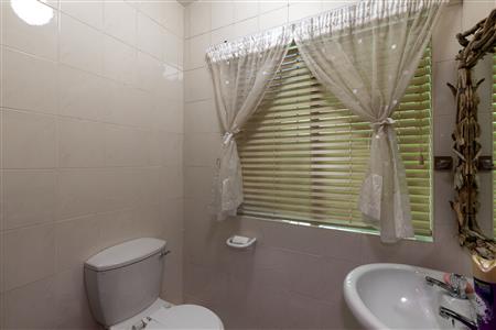 False - House sold in Bowtie, Plettenberg Bay - M124698