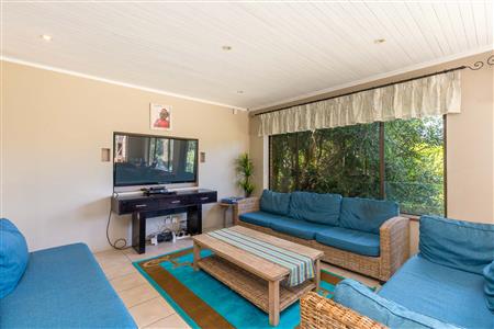 False - House sold in Bowtie, Plettenberg Bay - M124698