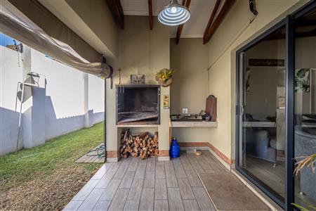 False - Townhouse For Sale in Hexrivier Lifestyle Estate, Waterkloof AH, Rustenburg, North West - M124709