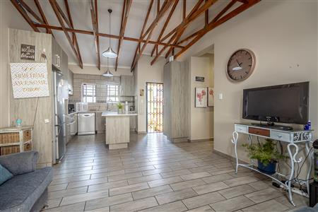 False - Townhouse For Sale in Hexrivier Lifestyle Estate, Waterkloof AH, Rustenburg, North West - M124709