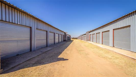 False - Farm For Sale in Blue Hills AH, Blue Hills, Midrand, Gauteng - M124714