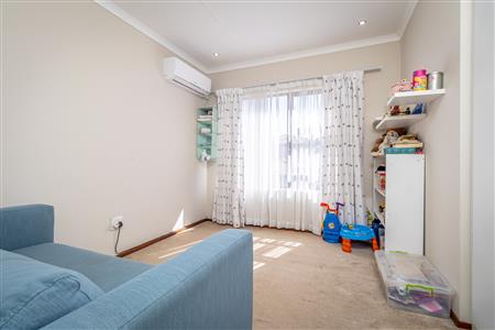 False - House For Sale in Broadacres, Sandton, Gauteng - M124771