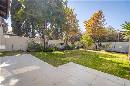 False - House For Sale in Broadacres, Sandton, Gauteng - M124771