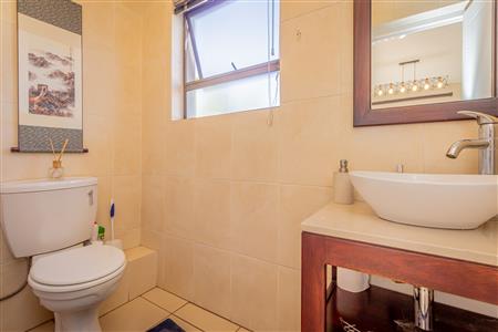 False - House For Sale in Broadacres, Sandton, Gauteng - M124771