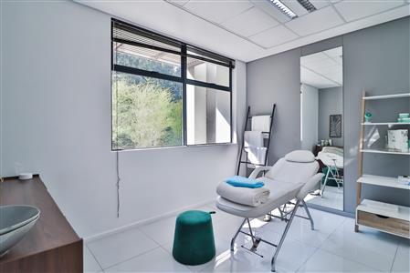 False - Office For Sale in Pietermaritzburg Central, Pietermaritzburg, KwaZulu Natal - M124784