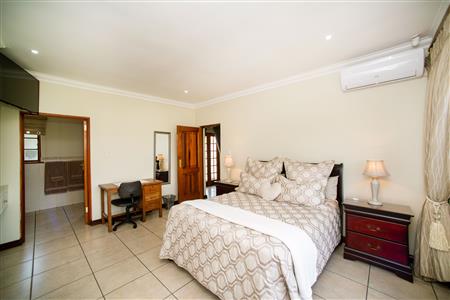 House For Sale in Lakefield, Benoni, Gauteng - M124795