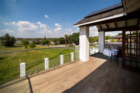 House For Sale in Lakefield, Benoni, Gauteng - M124795