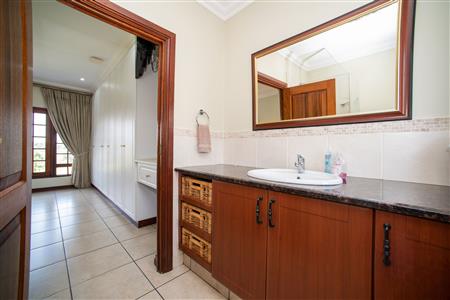 House For Sale in Lakefield, Benoni, Gauteng - M124795