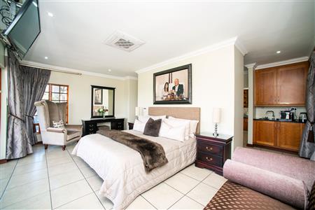 House For Sale in Lakefield, Benoni, Gauteng - M124795
