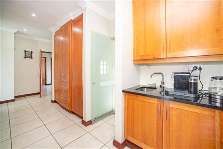 House For Sale in Lakefield, Benoni, Gauteng - M124795