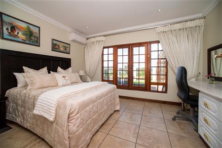 House For Sale in Lakefield, Benoni, Gauteng - M124795