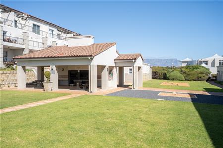 False - Apartment For Sale in Royal Ascot, Milnerton, Western Cape - M124899
