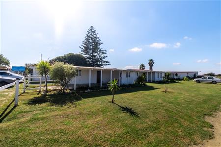 False - Farm For Sale in Bredasdorp, Western Cape - M123717